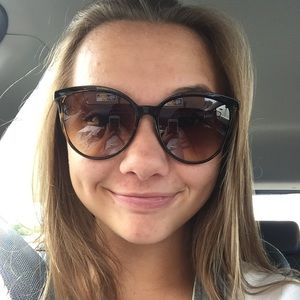 Meet your Posher, Kiara